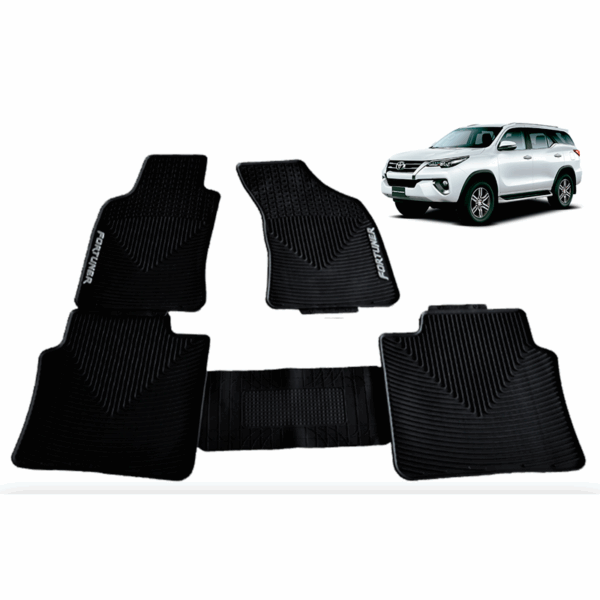 MOQUETA TOYOTA FORTUNER 2010+ 3PCS NEGRO